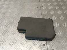Крышка блока предохранителей Toyota RAV4 2010 8266242280 XA30 2ADFTV