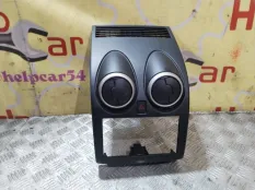 Накладка декоративная Nissan QASHQAI+2 2011 68260BR01A JJ10E K9K