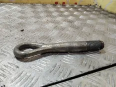 Скоба буксировочная Nissan Qashqai 2009 51112JD00A J10 K9K
