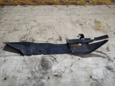 Накладка на крыло Ford Focus 2010 8M51A02477AB CB4 SHDC; HWDA; HWDB; SHDA; SHDB, передняя левая