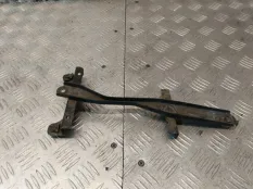 Крепление аккумулятора Toyota RAV4 2009 7440442160 ACA30 2ADFTV