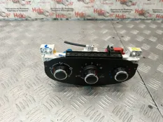 Блок управления климат-контролем Renault Duster 2013 CA112002 K4M