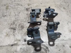 Петля двери Land Rover Range Rover 2004 BDB760020 L322 M57D30