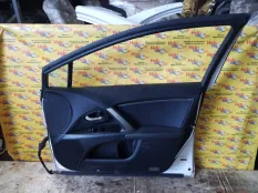 Дверь Toyota Avensis 2014 6700105070 ADT271 1ADFTV, передняя правая