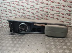 Подлокотник Mazda CX-7 2011 EH6464420C34 ER R2AA