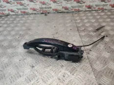 Ручка двери внешняя Ford Focus 2010 1305822 CB4 SHDC; HWDA; HWDB; SHDA; SHDB, передняя правая