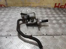 Главный тормозной цилиндр Toyota RAV4 2006 4720142370 ACA30 2ADFHV