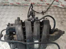 Коллектор впускной Opel Astra H 2009 55353313 L48 Z18XER