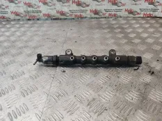 Рампа топливная Toyota RAV4 2006 238100R020 ACA30 2ADFHV
