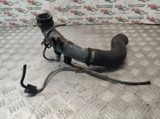 Патрубок воздушный Toyota RAV4 2006 1736226010 ACA30 2ADFHV