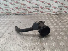 Патрубок воздушный Hyundai Tucson 2009 2672227400 JM D4EA