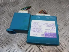 Блок управления центральным замком Toyota RAV4 2006 8930042010 ACA30 2ADFHV