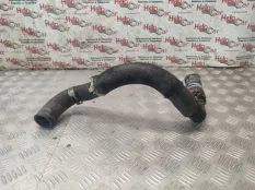 Патрубок системы охлаждения Toyota Avensis 2014 1657126151 ADT271 1ADFTV