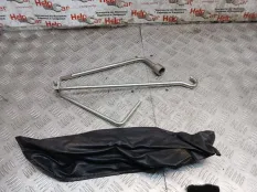 Набор инструментов Toyota RAV4 2006 0915040010 ACA30 2ADFHV