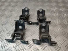 Петля двери Mazda Mazda3 2011 F15158210B BL Z6
