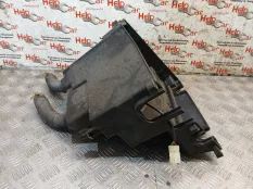 Корпус блока предохранителей Land Rover Range Rover 2004 1252751670801 L322 M57D30