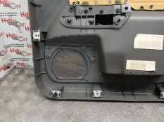 Обшивка двери Ford Focus 2010 1716108 CB4 SHDC; HWDA; HWDB; SHDA; SHDB, передняя левая