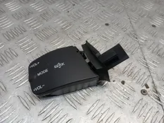 Блок управления магнитолой Ford Focus 2010 1318961 CB4 SHDC; HWDA; HWDB; SHDA; SHDB