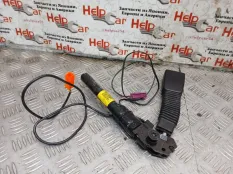 Замок ремня безопасности Ford Focus 2010 4M51A61208BH CB4 SHDC; HWDA; HWDB; SHDA; SHDB, передний правый