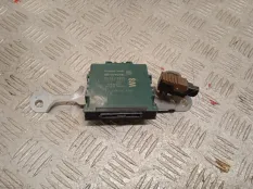 Блок управления парктроником Toyota C-HR 2022 8934010090 ZYX11R-AHXGBW 2ZR-FXE