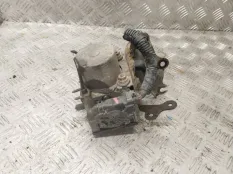 Блок abs Toyota Auris 2009 4405002400 ZRE152 2ZR-FAE