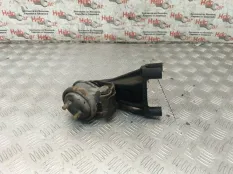 Подушка двигателя Suzuki Grand Vitara 2008 1161067J00 TD44 F9QB, передняя