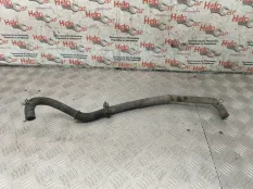 Патрубок системы охлаждения Suzuki Grand Vitara 2008 1746467J00 TD44 F9QB