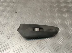 Кнопка стеклоподъемника Honda CR-V 2005 35765S9A003 RD8 K20A4, задняя левая