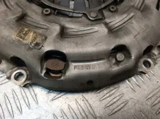 Маховик Mazda CX-7 2011 R2A116610B ER R2AA