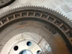 Маховик Ford Focus 2010 1462885 CB4 SHDC; HWDA; HWDB; SHDA; SHDB