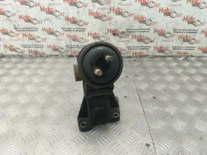 Подушка двигателя Suzuki Grand Vitara 2008 1161067J00 TD44 F9QB, передняя
