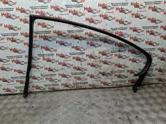Накладка на дверь Toyota Avensis 2014 6774505020 ADT271 1ADFTV, задняя правая