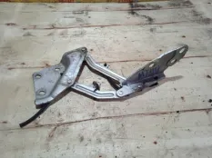 Петля капота Volkswagen TOUAREG 2006 7L6823302 7L BAC, передняя правая