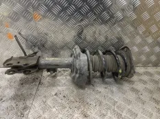 Стойка подвески Toyota C-HR 2022 4851009R60 ZYX11R-AHXGBW 2ZR-FXE, передняя правая