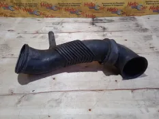 Патрубок воздушный Volkswagen TOUAREG 2008 7L6129609E 7L BKS