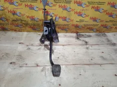 Педаль сцепления Ford Focus 2009 4M517B633DT CB4 SHDC; HWDA; HWDB; SHDA; SHDB