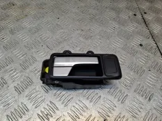 Ручка двери внутренняя Ford Focus 2009 1501942 CB4 SHDC; HWDA; HWDB; SHDA; SHDB, передняя правая