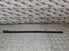 Молдинг на дверь Ford Focus 2009 1738095 CB4 SHDC; HWDA; HWDB; SHDA; SHDB, передний правый