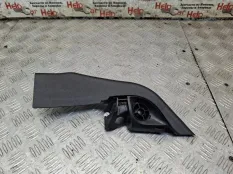 Уголок двери Ford Focus 2011 1376076 CB4 HXDA; HXDB; SIDA, передний правый