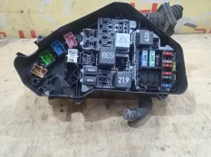 Блок предохранителей Volkswagen TOUAREG 2008 7L0907295L 7L BKS