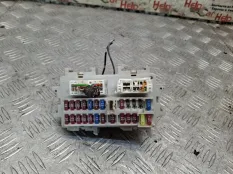 Блок предохранителей Nissan Navara 2009 24350EA00A D40 YD25DDTI