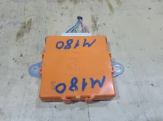 Блок управления парктроником Lexus is220 2009 8967053120 ALE20 2ADFHV