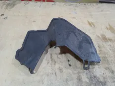 Накладка консоли кпп Ford Focus 2009 8M5R7222AA CB4 SHDC; HWDA; HWDB; SHDA; SHDB