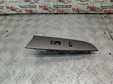 Кнопка стеклоподъемника Lexus is220 2009 8481033110 ALE20 2ADFHV, левая