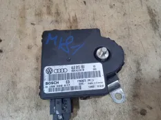 Блок управления AUDI Q7 2007 4L0915181 4LB BUG
