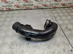 Патрубок воздушный Suzuki Grand Vitara 1395167J10 TD44 F9QB
