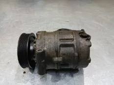 Компрессор кондиционера AUDI Q7 2007 7L6820803M 4LB BUG