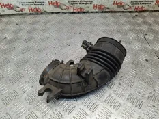 Патрубок воздушный Honda CR-V 2006 17228PNBJ00 RD8 K20A4