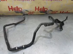 Патрубок системы охлаждения Ford Focus 2009 1473398 CB4 SHDC; HWDA; HWDB; SHDA; SHDB