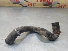 Патрубок системы охлаждения Ford Focus 2009 1384145 CB4 SHDC; HWDA; HWDB; SHDA; SHDB